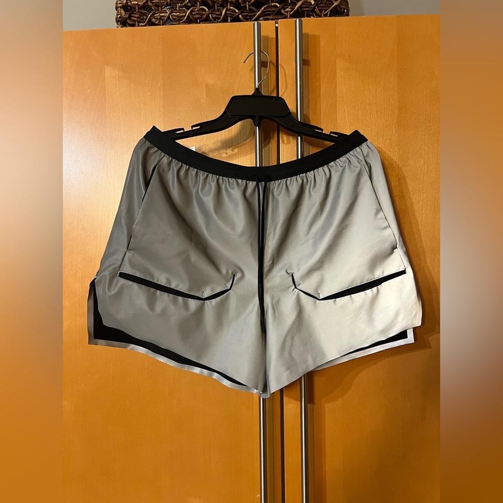 Nike Tech Pack Ultra Visible Reflective Running Shorts US L CJ5745-096
